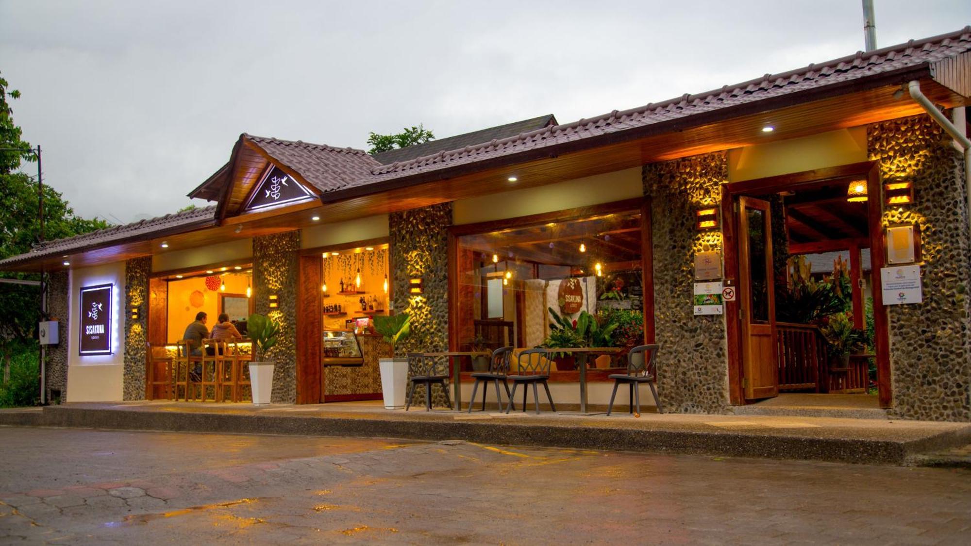 Sisakuna Lodge Mindo Exterior photo