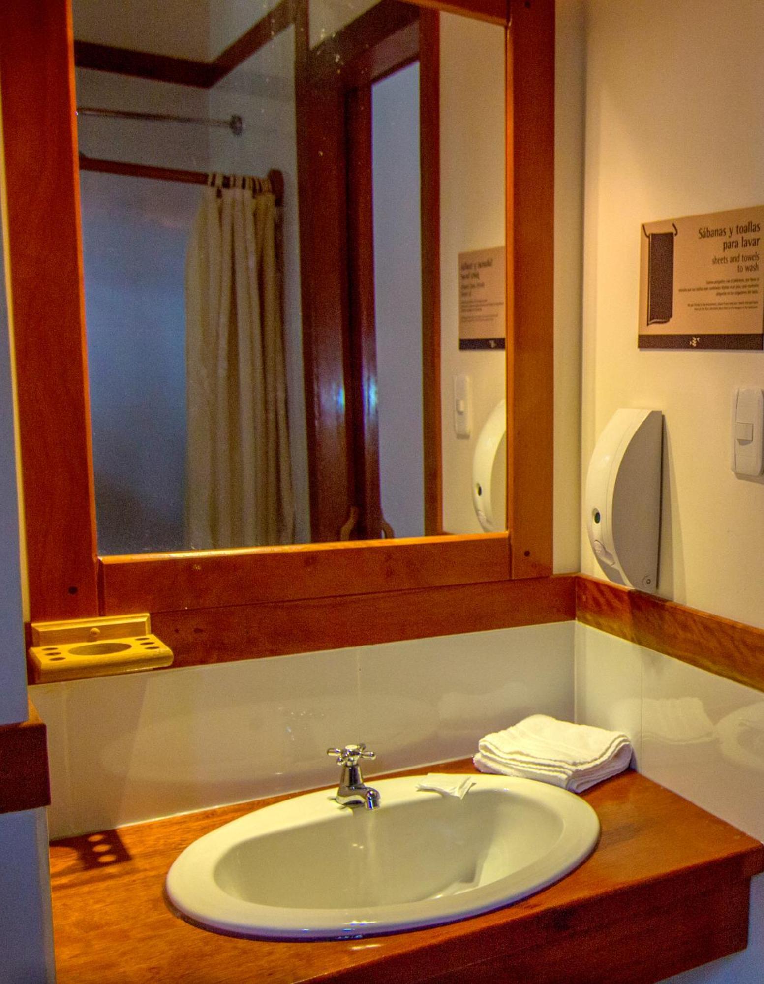 Sisakuna Lodge Mindo Room photo